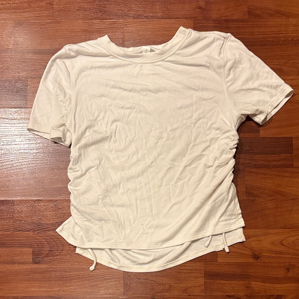 Lululemon side cinch ribbed t shirt